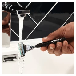 Gillette® Mach3 Rasierklingen 11 Gillette® Mach3 Rasierklingen -Satin Naturel shop MAM 7420365 SHOP IMAGE 2.0