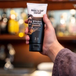 Brooklyn Soap Company Whiskey Duschgel -Satin Naturel shop MAM 8385842 SHOP IMAGE 1.4