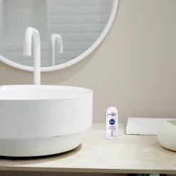 NIVEA Anti-Transpirant Roll-on Pearl & Beauty 9 NIVEA Anti-Transpirant Roll-on Pearl & Beauty -Satin Naturel shop MAM 8419529 SHOP IMAGE 1.4