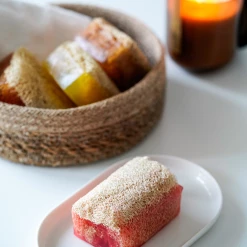 Lifsu Rosen Duschseife Mit Luffa 12 Lifsu Rosen Duschseife Mit Luffa -Satin Naturel shop MAM 9565630 SHOP IMAGE 1.4